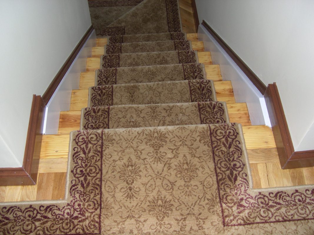 custom stairway Stairway carpet runner | Fovama Oriental Rugs & Carpets