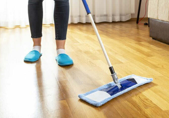 cleaning a vinyl floor | Fovama Oriental Rugs & Carpets in Scarsdale, NY